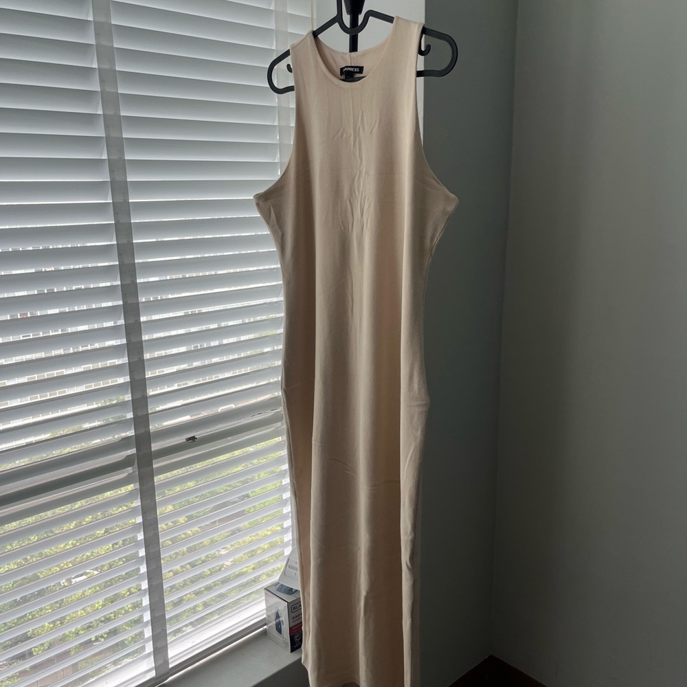 Express Cream Maxi Dress